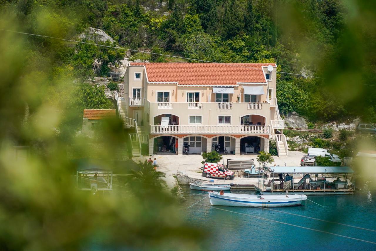 Apartmani Ponta Ston Bagian luar foto