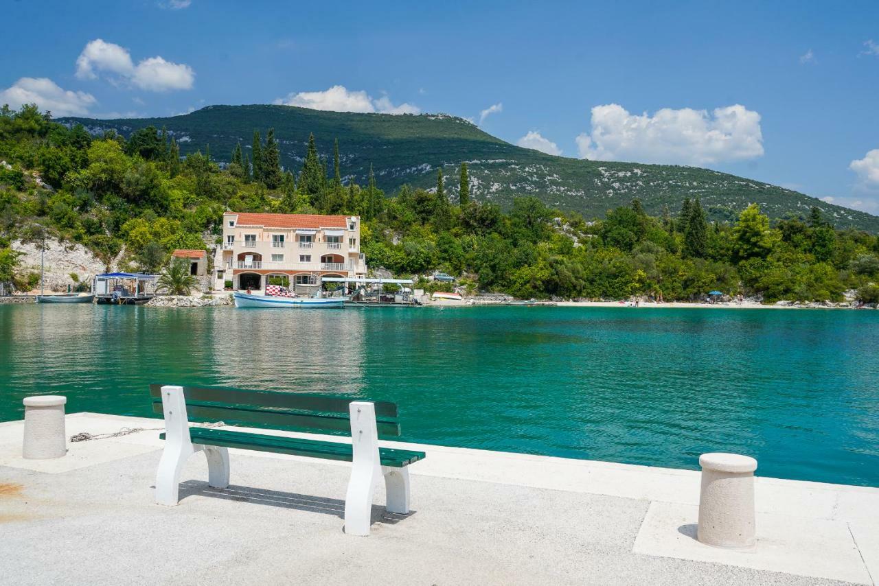 Apartmani Ponta Ston Bagian luar foto
