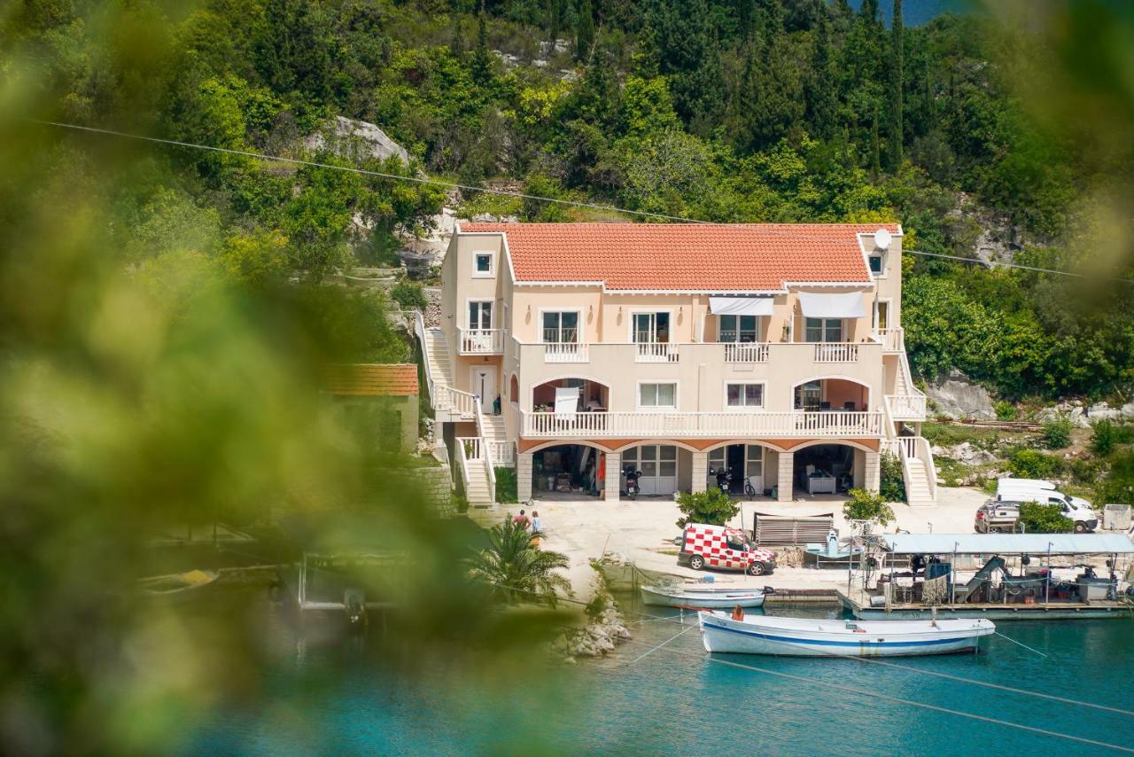 Apartmani Ponta Ston Bagian luar foto